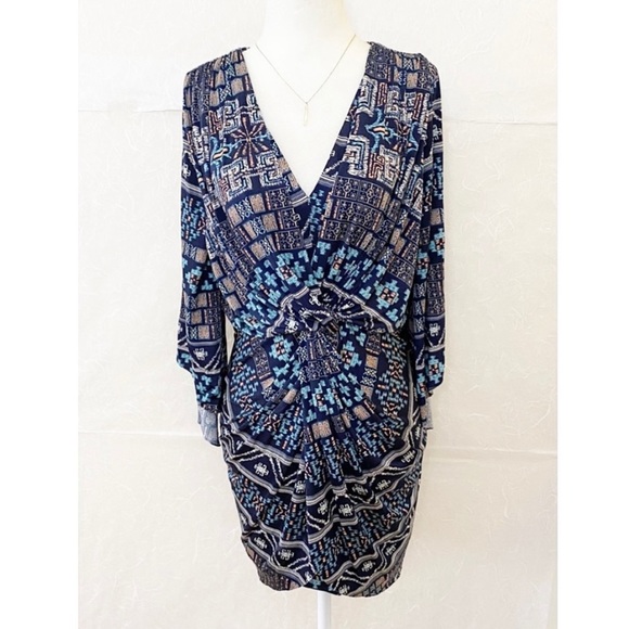 Misa Los Angeles Dresses & Skirts - MISA Teget Twist Knot Geometric Print Bodycon Mini Dress